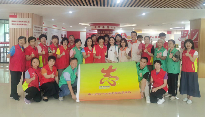 4_紅會(huì)志愿者系列：郭昉凌10.30(整合）888_副本.png