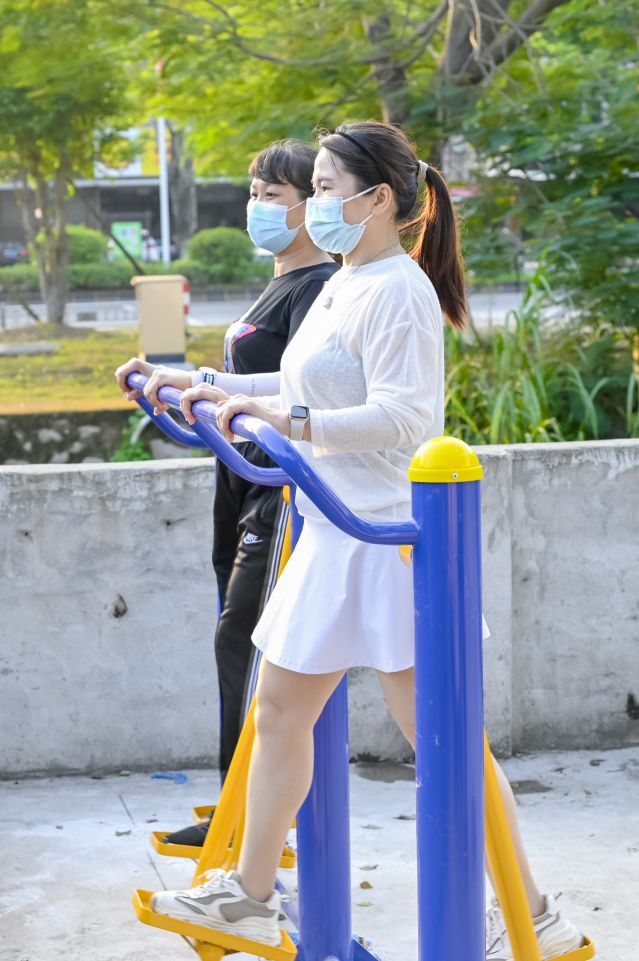 221111-【公益體彩進社區(qū)-南區(qū)】守護健康，有我添“彩” 公益體彩走進中山良都社區(qū) (156).